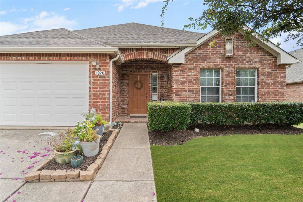Little Elm, TX 75068,1928 Cliffrose Drive