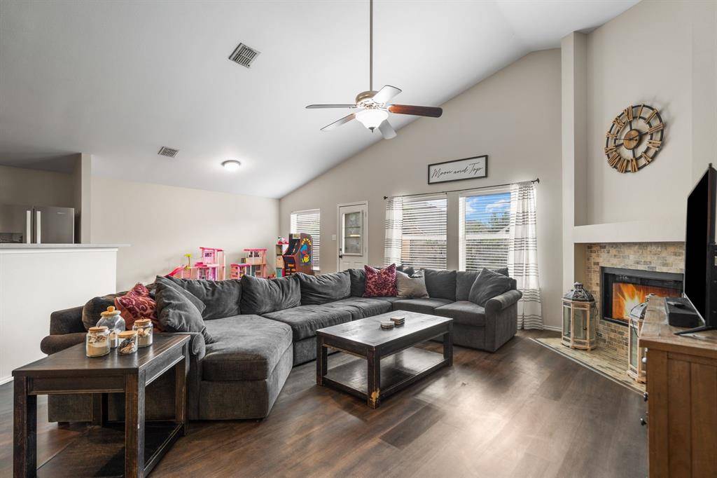 Little Elm, TX 75068,1928 Cliffrose Drive