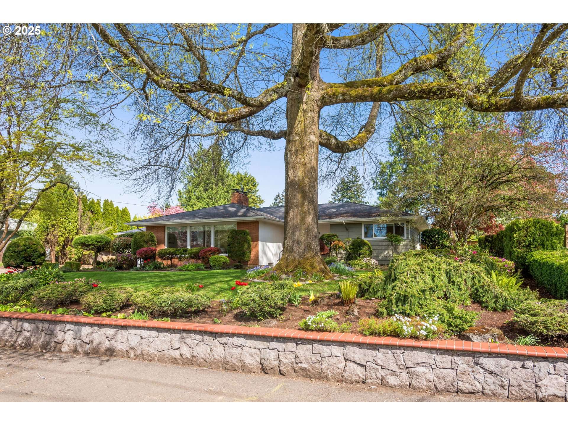 11004 SE STANLEY AVE, Milwaukie, OR 97222