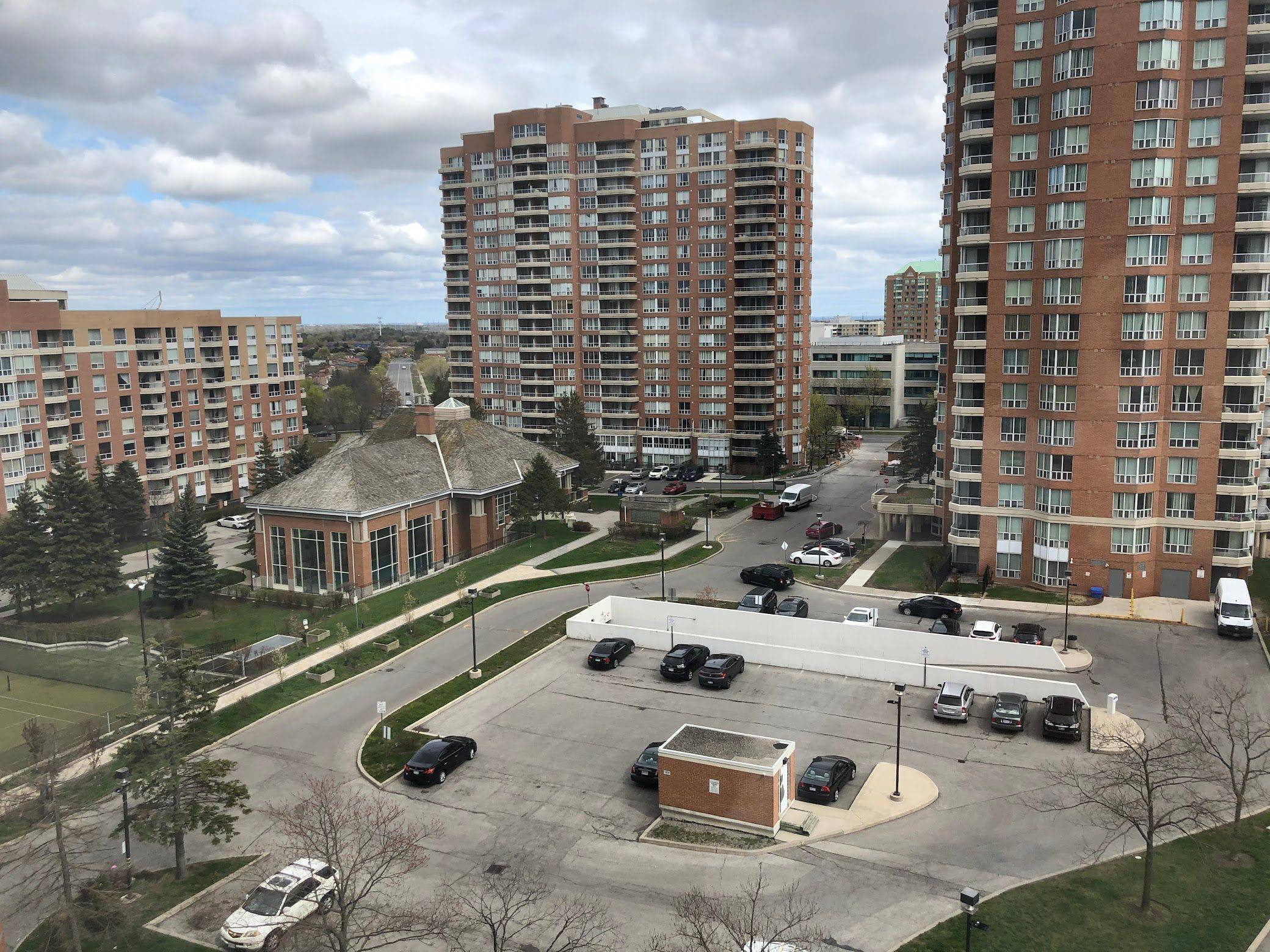 Toronto E11, ON M1B 5P1,430 Mclevin AVE #911