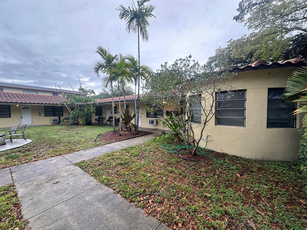 530 N 20th Ave #10, Hollywood, FL 33020