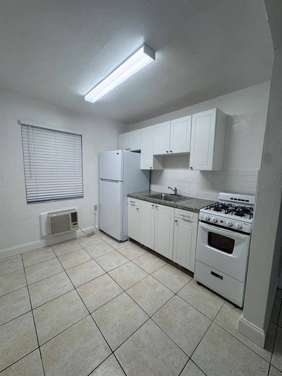 Hollywood, FL 33020,2238 Fillmore St #5