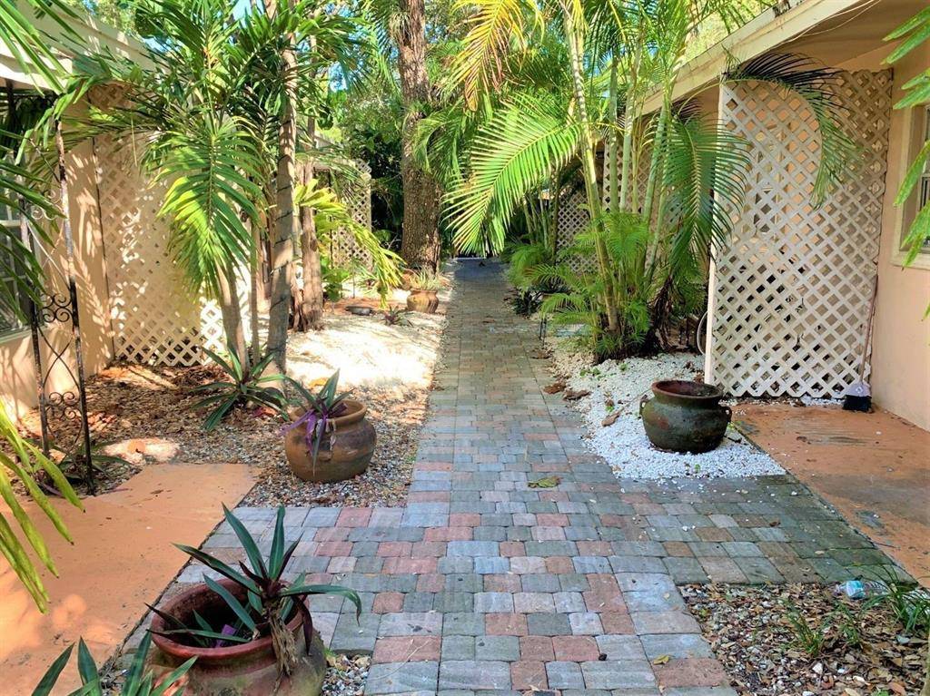 Fort Lauderdale, FL 33312,715 SW 14th Ave #2