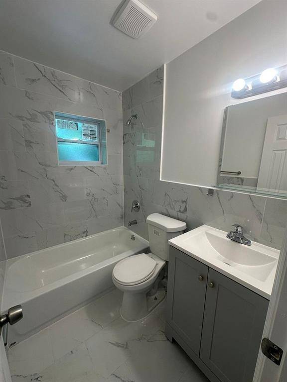 709 SW 14th Ave #3, Fort Lauderdale, FL 33312