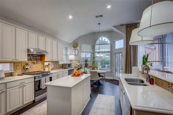Rowlett, TX 75089,8210 Turnberry Street