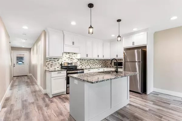 Denison, TX 75020,1604 & 1606 W Johnson Street