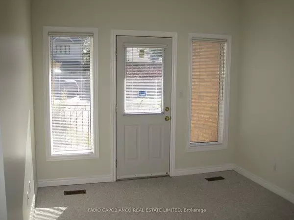 Toronto W06, ON M8W 1W4,52 Jellicoe AVE #1