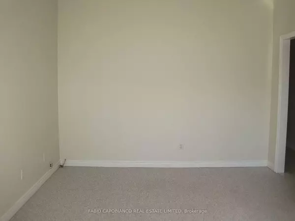 Toronto W06, ON M8W 1W4,52 Jellicoe AVE #1