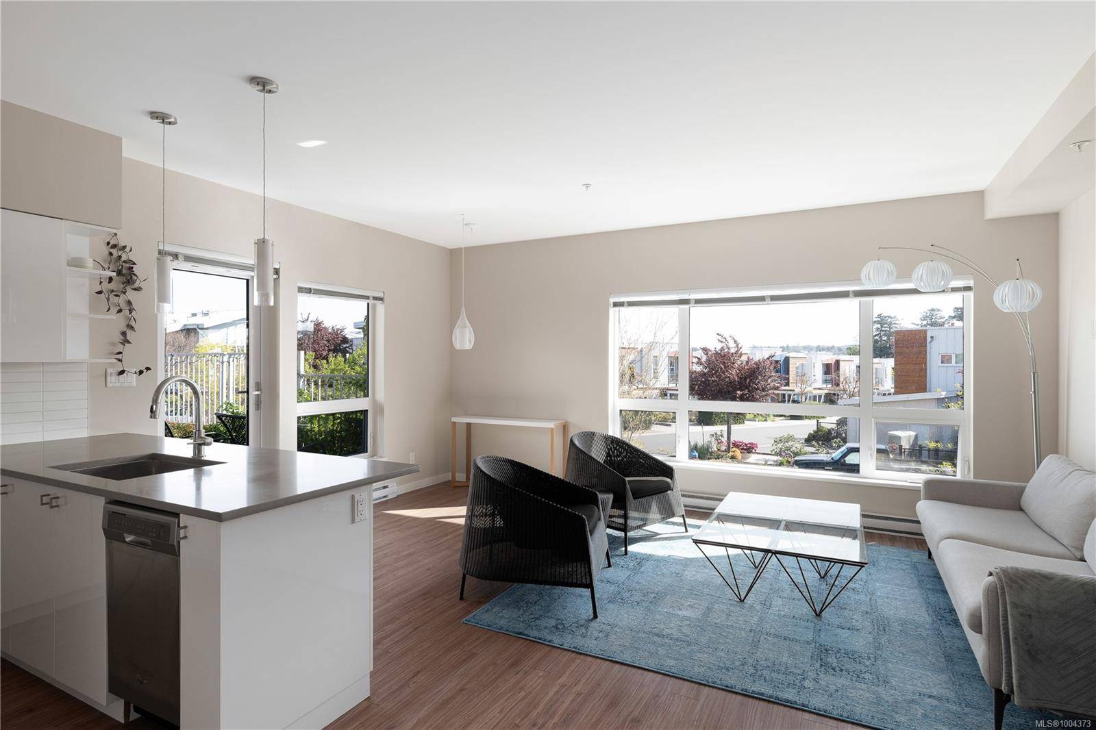 Victoria, BC V9A 7R5,785 Tyee Rd #110