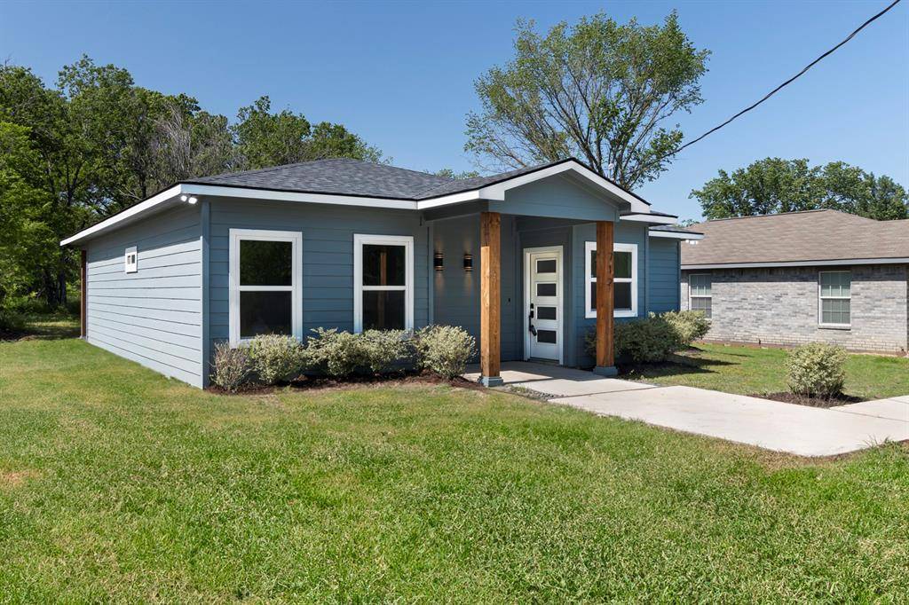 Corsicana, TX 75110,712 E 4th Avenue