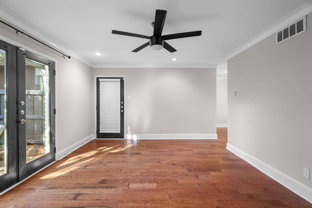 10213 Regal Oaks Drive #118, Dallas, TX 75230