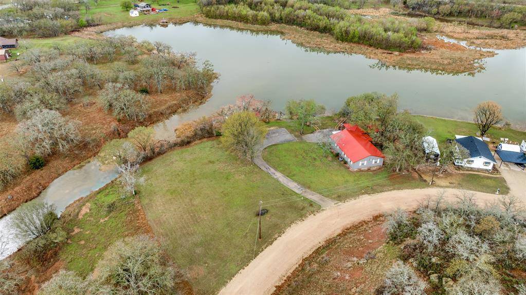 Nocona, TX 76255,115 Apache Trail