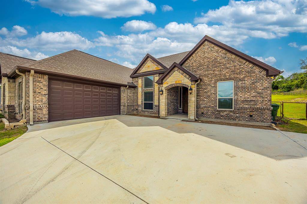 Springtown, TX 76082,1212 Mary Ellis Drive