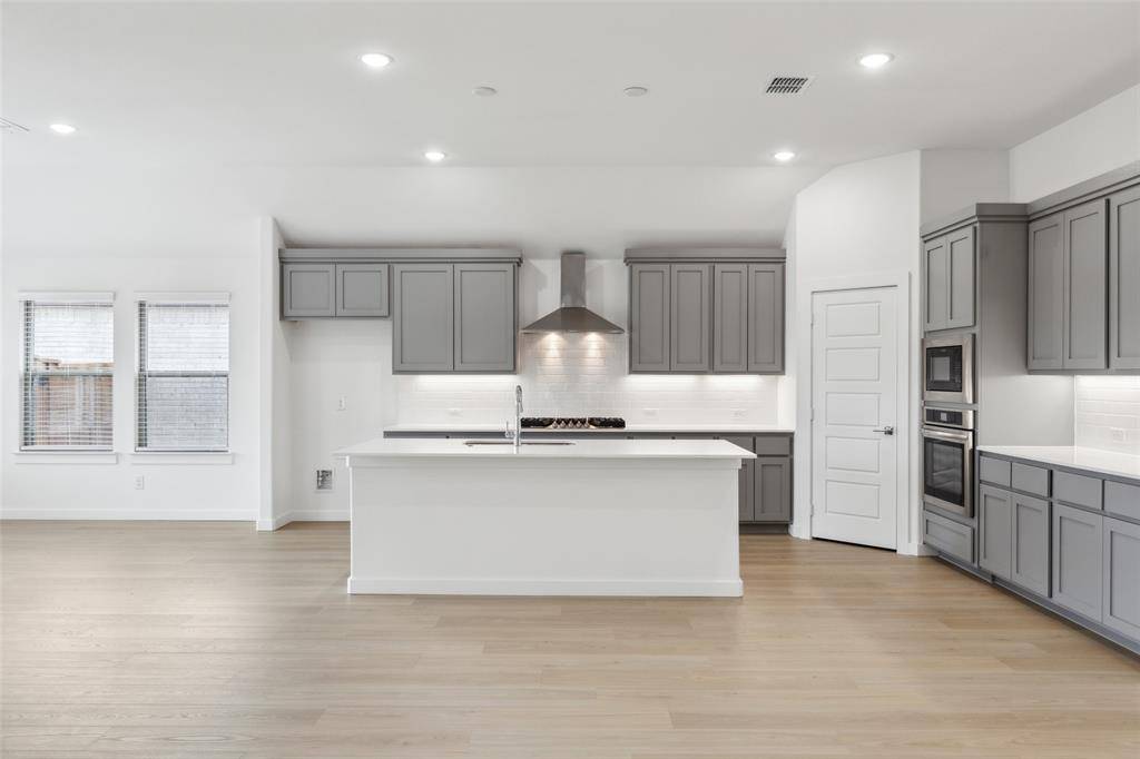 Waxahachie, TX 75165,569 Moonrise Street