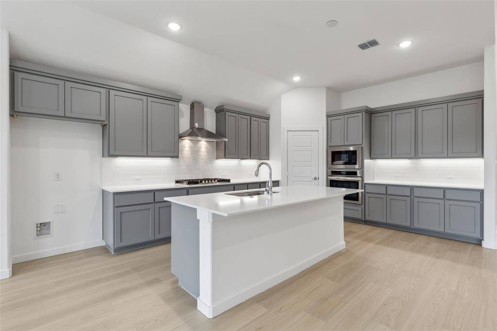 Waxahachie, TX 75165,569 Moonrise Street