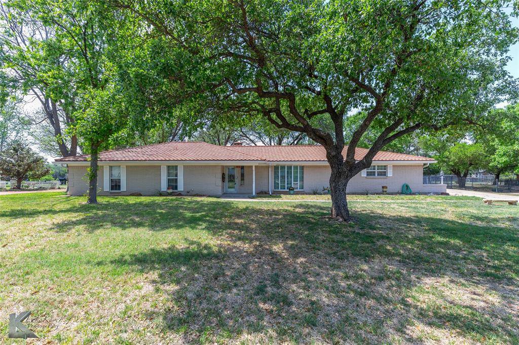 1910 Willow Drive, Abilene, TX 79602