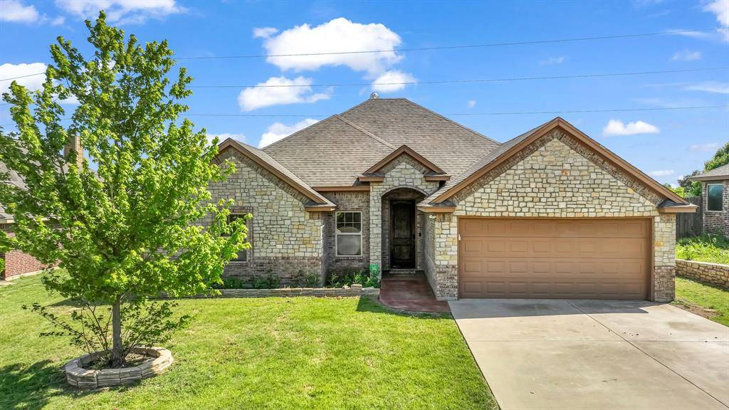 Weatherford, TX 76088,117 Hummingbird Drive