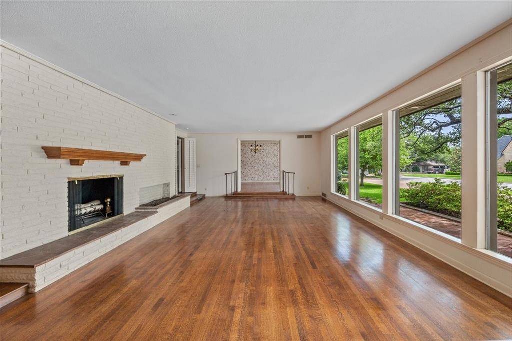 Fort Worth, TX 76109,2900 Simondale Drive