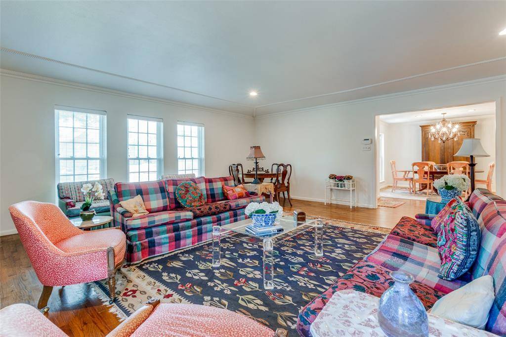 Dallas, TX 75230,10541 Barrywood Drive