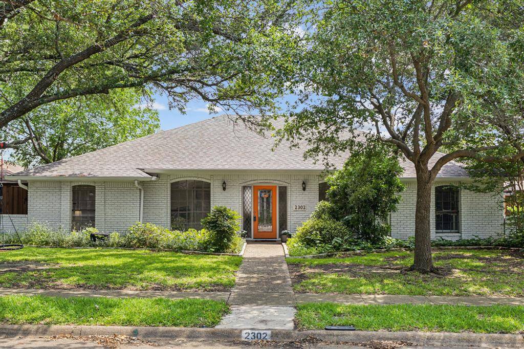 2302 Golden Willow Lane, Richardson, TX 75082