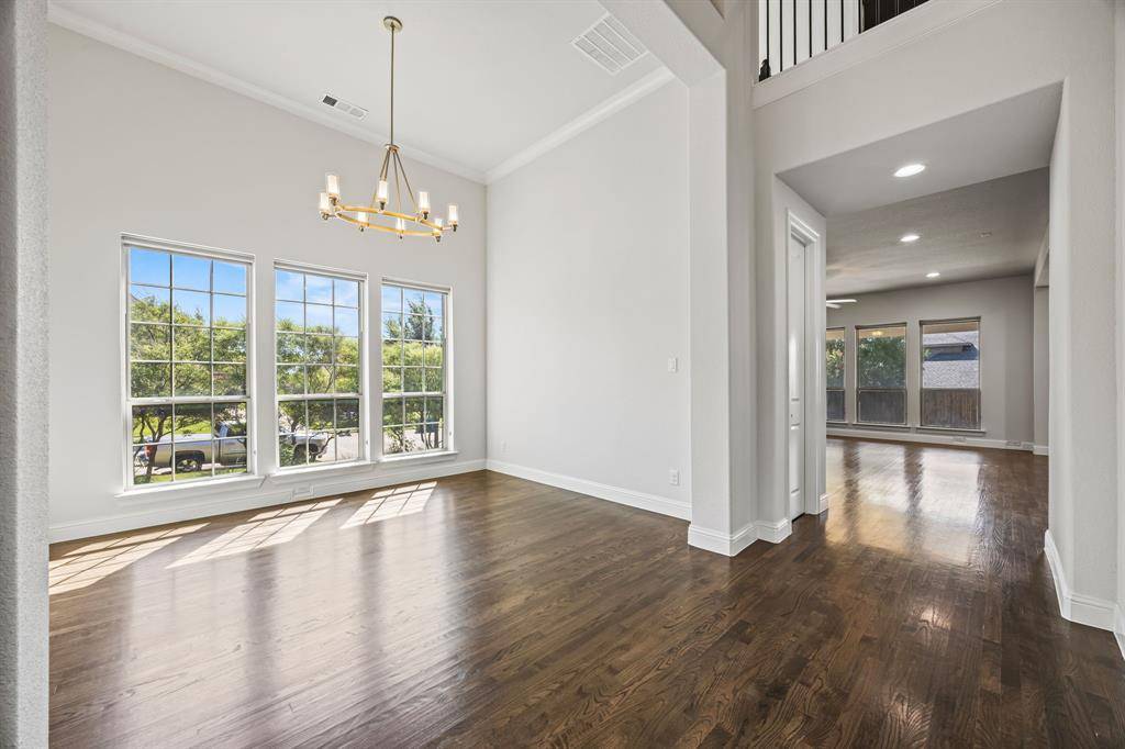Roanoke, TX 76262,1052 W Bluff Way