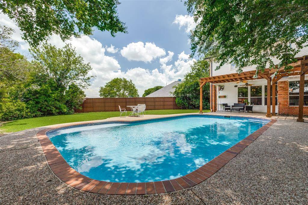 Plano, TX 75025,3101 Freedom Lane
