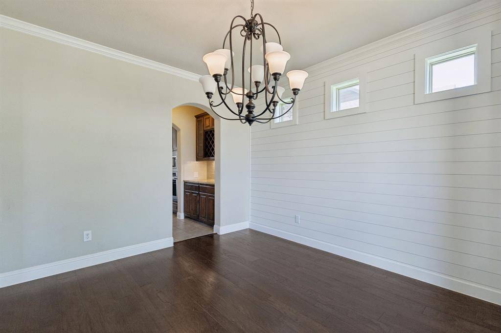 Midlothian, TX 76065,610 Lonesome Dove Drive