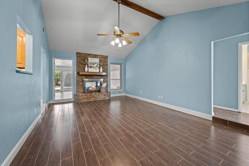 Bedford, TX 76021,909 Ridge Drive