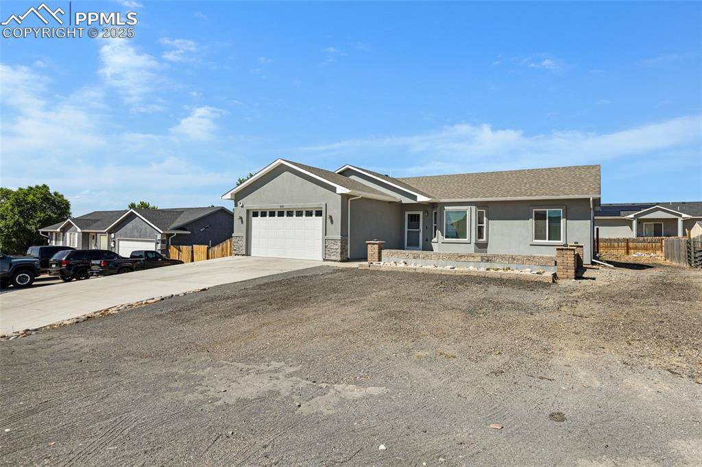 Pueblo, CO 81007,830 S Blakeland DR
