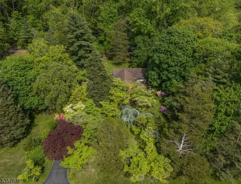 Clinton Twp., NJ 08833,14 SKY VIEW GARDEN ROAD