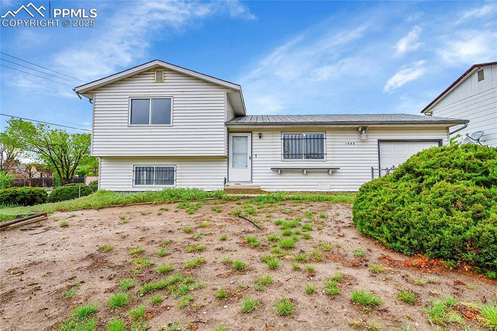 1998 Ventura DR, Colorado Springs, CO 80910