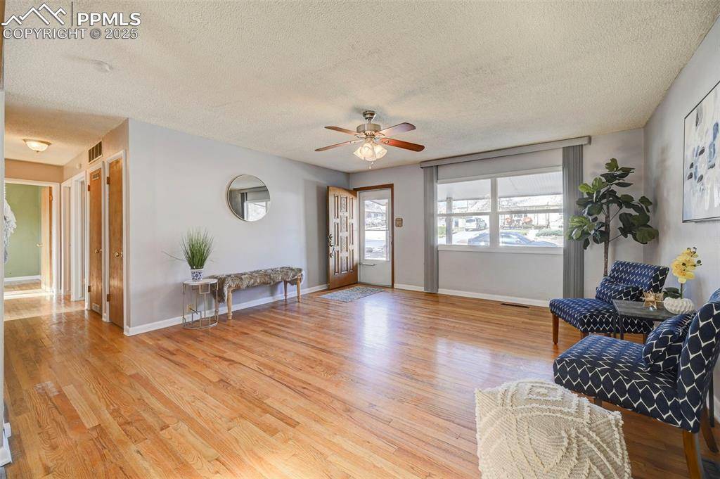 Colorado Springs, CO 80907,2601 Cooper AVE