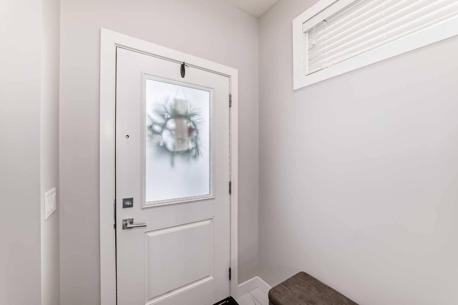 Calgary, AB T3N 1J7,121 Corner Meadows Gate Northeast