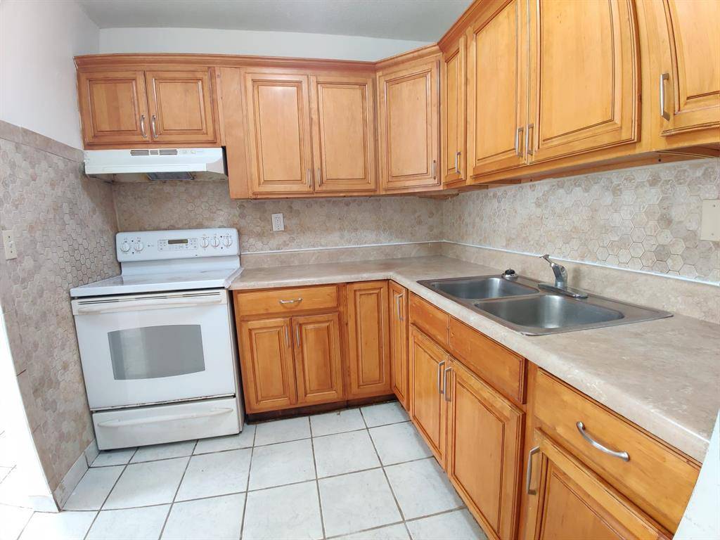 Fort Lauderdale, FL 33312,3961 SW 51st St