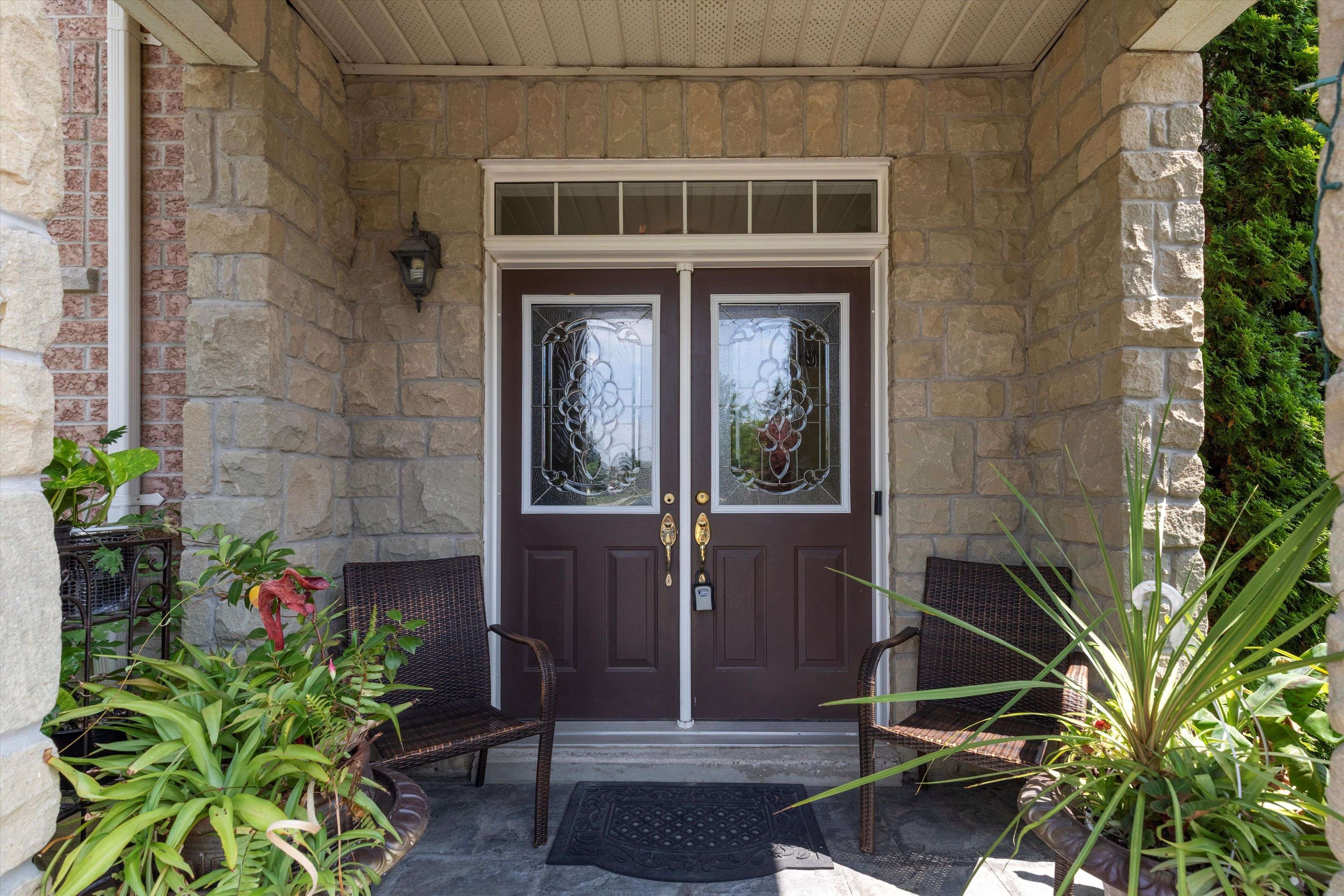 Brampton, ON L6Y 5S1,3 Xavier CT