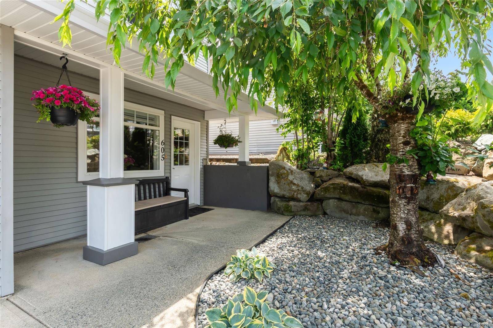 Ladysmith, BC V9G 1W1,605 Craig Rd