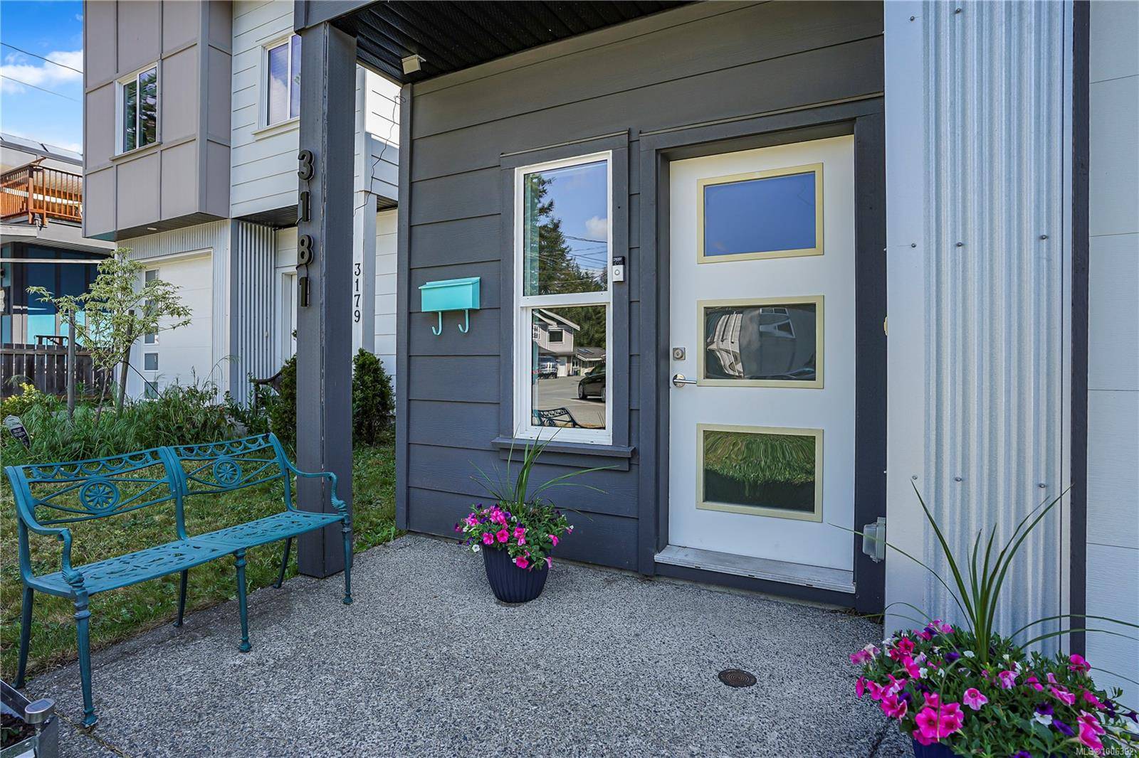 Langford, BC V9B 4C3,3181 Ayton Pl