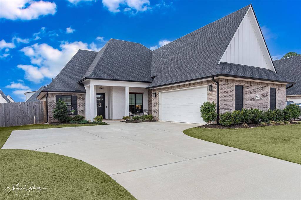 713 Julesburg Lane, Benton, LA 71006