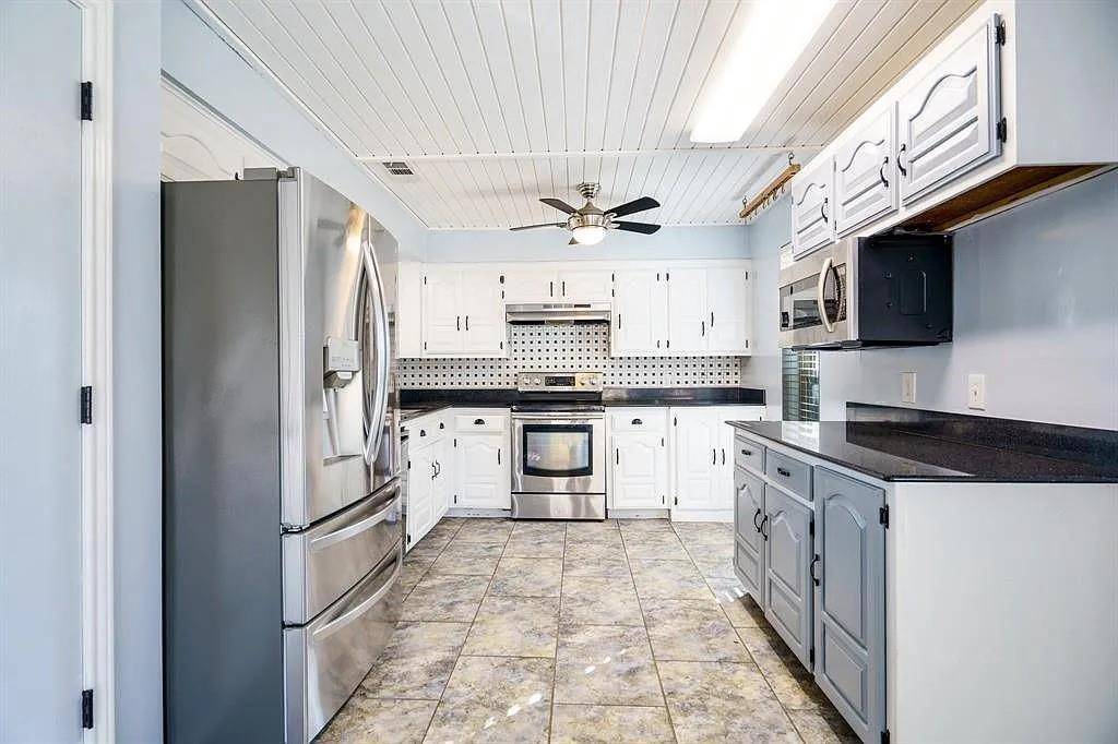 Rockwall, TX 75087,301 Shepards Hill Drive