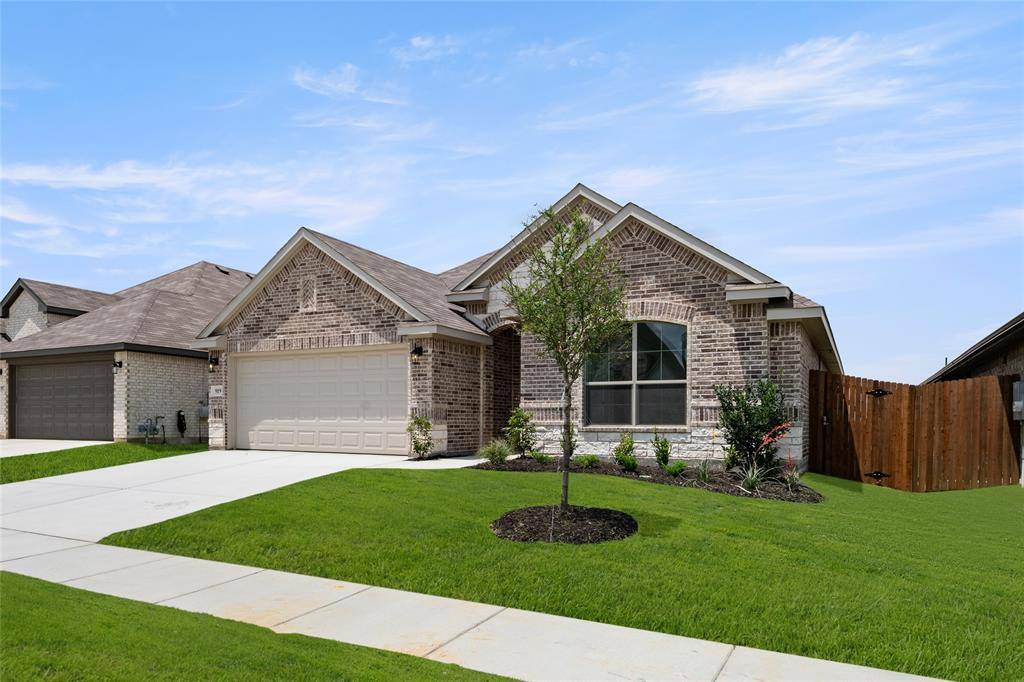 Cleburne, TX 76033,919 Madeline Lane