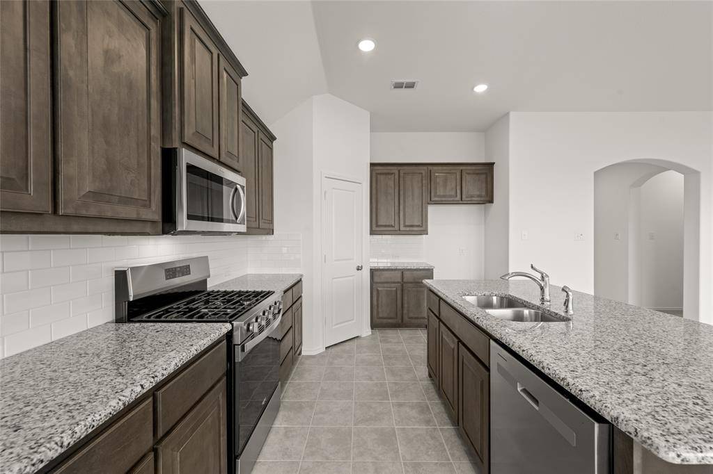 Cleburne, TX 76033,919 Madeline Lane