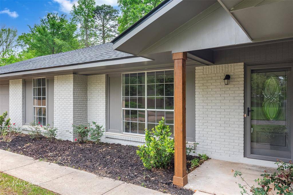 Haughton, LA 71037,212 Espanita Boulevard
