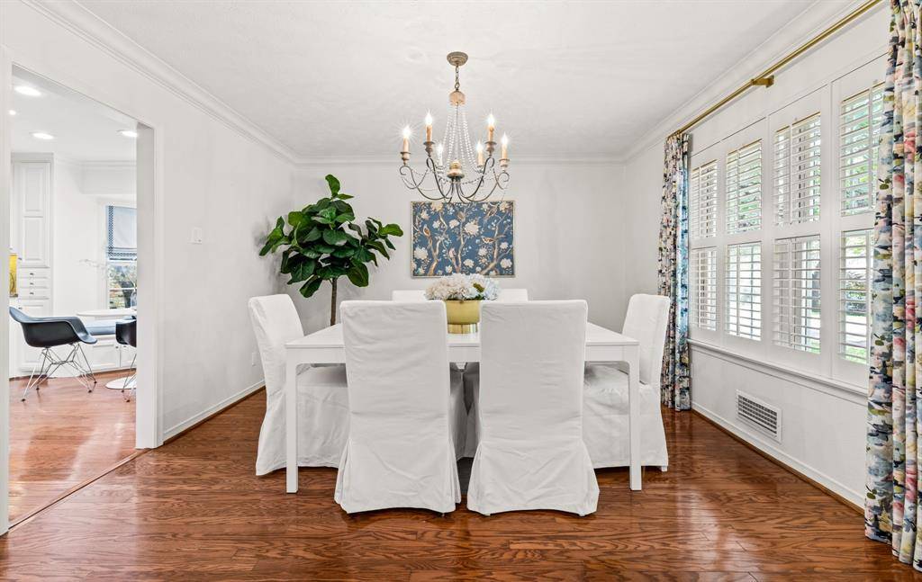 Dallas, TX 75238,9444 Estate Lane