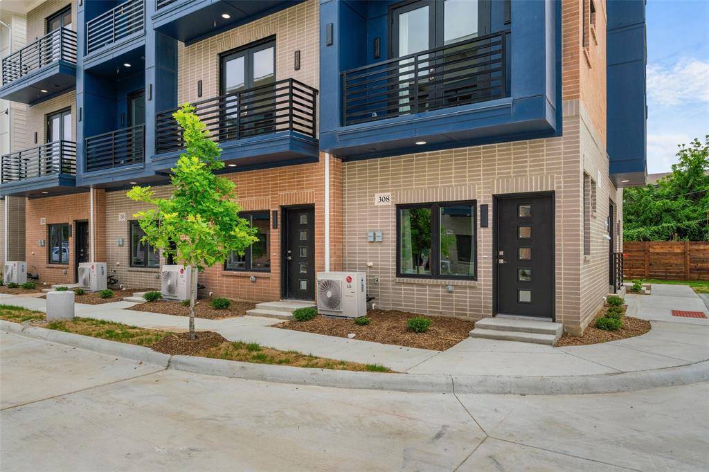 115 Merritt Street #306, Fort Worth, TX 76114