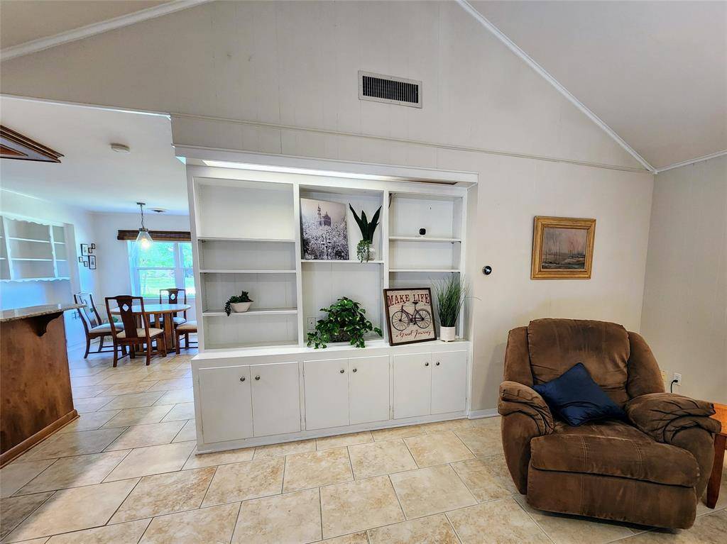 Shreveport, LA 71106,589 Spring Lake Drive