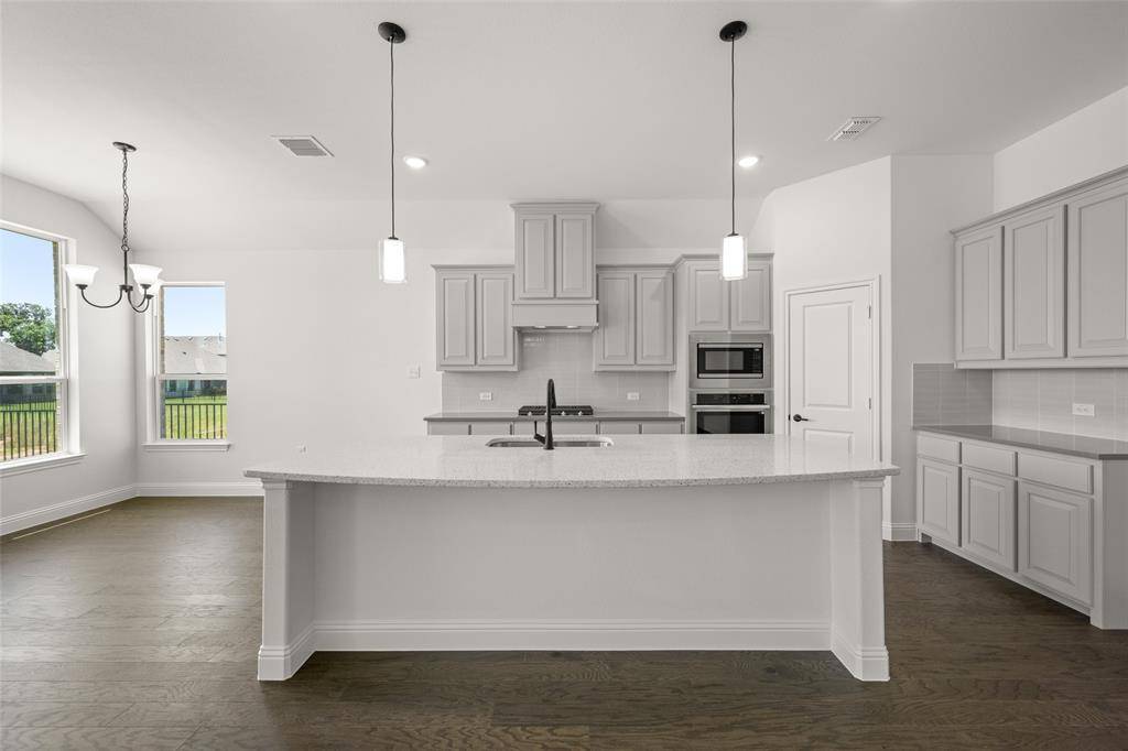 Granbury, TX 76049,314 Bowrider Lane