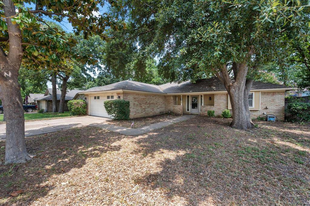 Arlington, TX 76016,5807 Melstone Drive