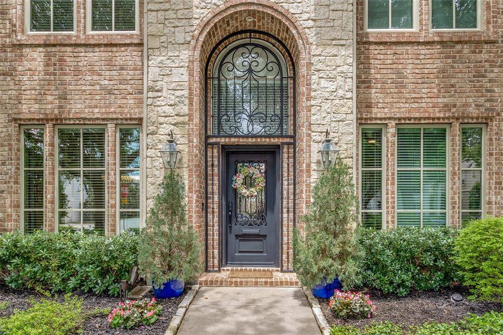 Dallas, TX 75209,5001 Stanford Avenue