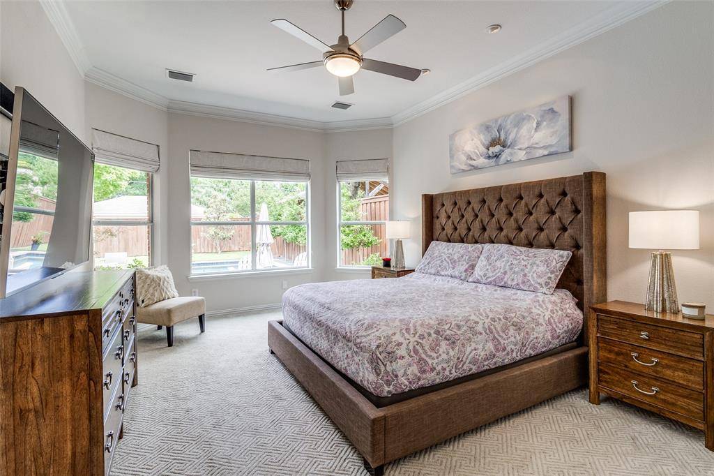 Dallas, TX 75209,5001 Stanford Avenue