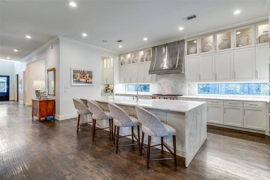 Dallas, TX 75209,4635 W Amherst Avenue